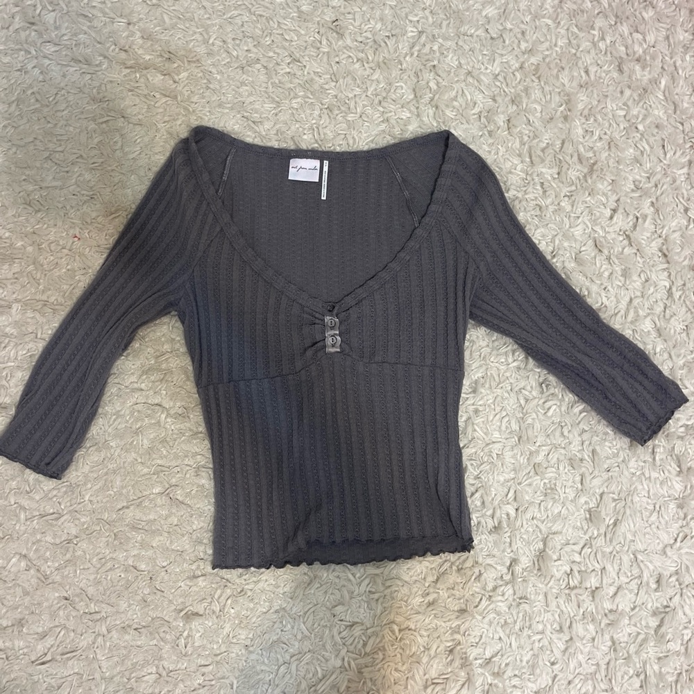 Urban outfitters Henley button top size small, lightly worn